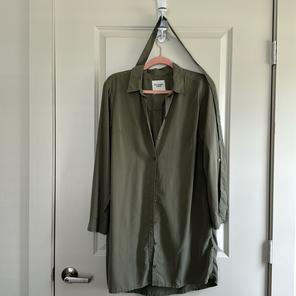 Abercrombie & Fitch Belted Dress